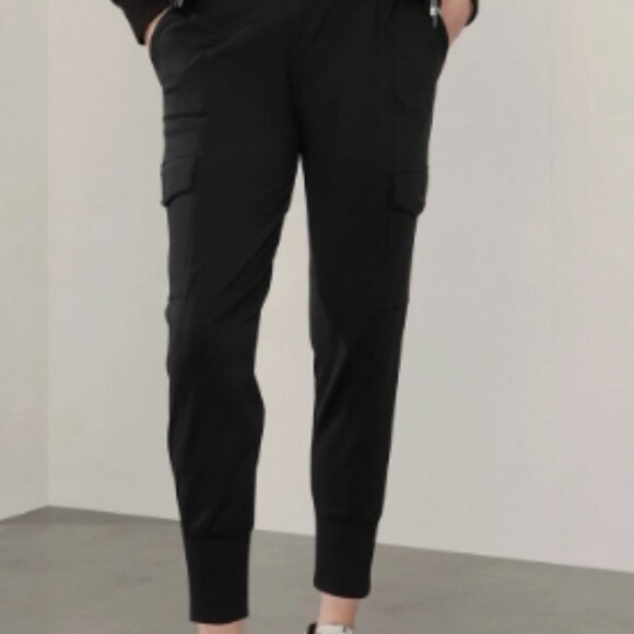 Athleta Black Jogger Utility Pant - Picture 3 of 7